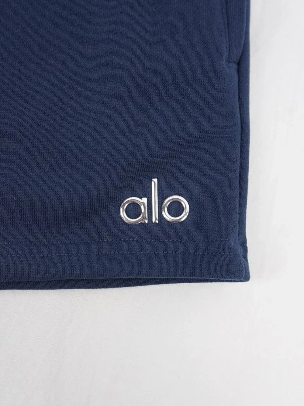 Alo Accolade Relaxed Fit French Terry Shorts In Navy - Women's Size Small - NWT